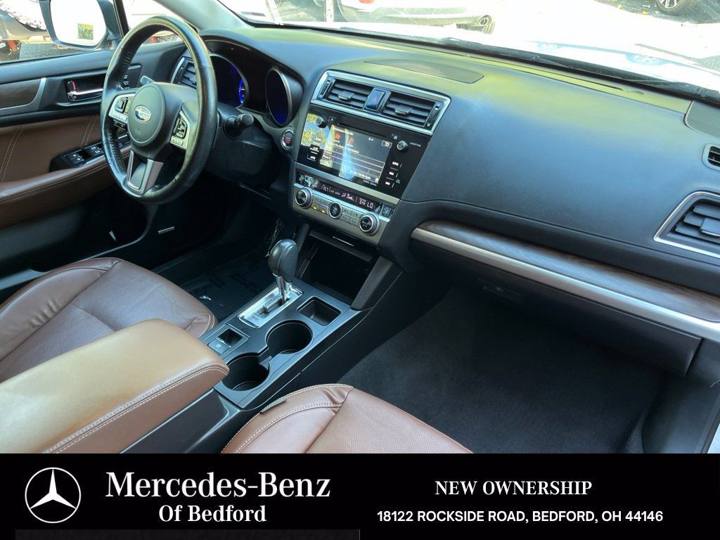 Used 2017 Subaru Outback 2.5i Touring AWD/4WD image 23