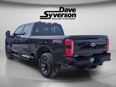 Used 2024 Ford F250 Lariat w/ Sport Appearance Package AWD/4WD image 7