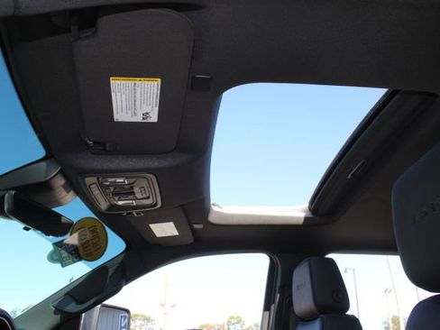 Used 2024 GMC Sierra 2500 AT4 w/ AT4 Premium Plus Package image 22