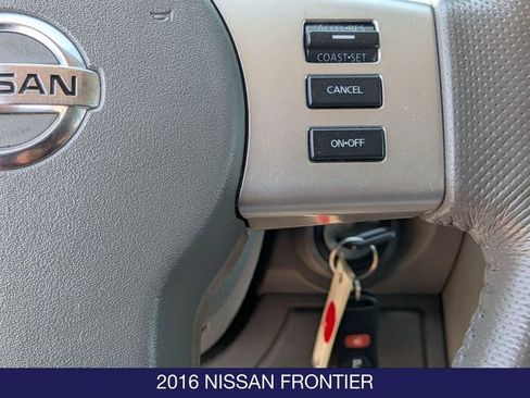 Used 2016 Nissan Frontier SV w/ SV Value Truck Package AWD/4WD image 19