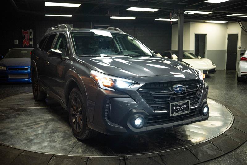 Used 2025 Subaru Outback Onyx Edition AWD/4WD image 5