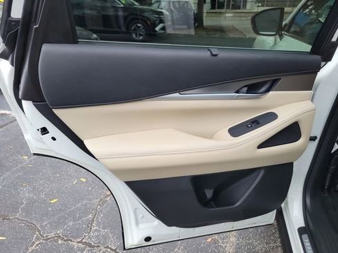 Used 2023 INFINITI QX60 Luxe w/ Cargo Package image 30