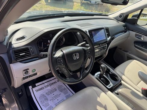 Used 2017 Honda Ridgeline RTL-E image 16