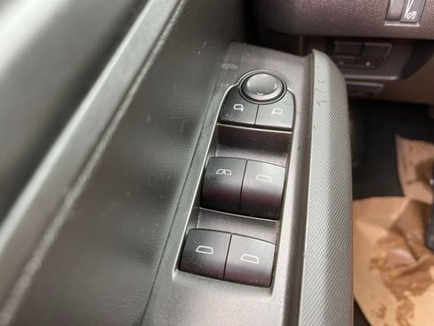 Used 2025 Chevrolet Colorado Trail Boss w/ Midnight Edition image 10