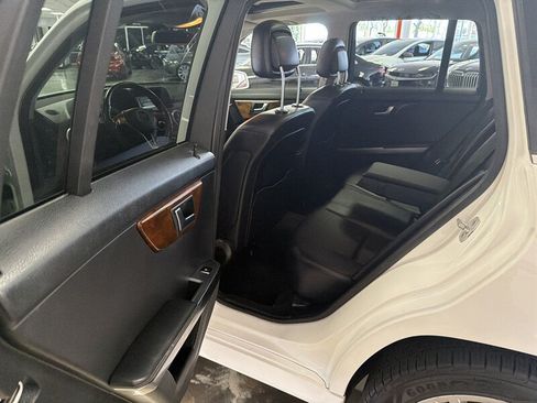 Used 2014 Mercedes-Benz GLK 350 2WD image 24
