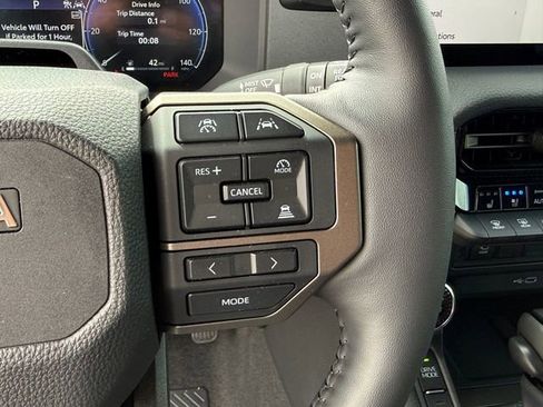 Used 2025 Toyota Land Cruiser w/ Premium Package image 20