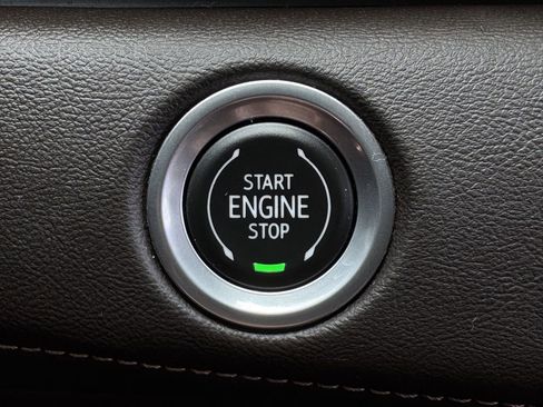 Used 2021 Cadillac Escalade Sport w/ Driver Assist Tech Package AWD/4WD image 20