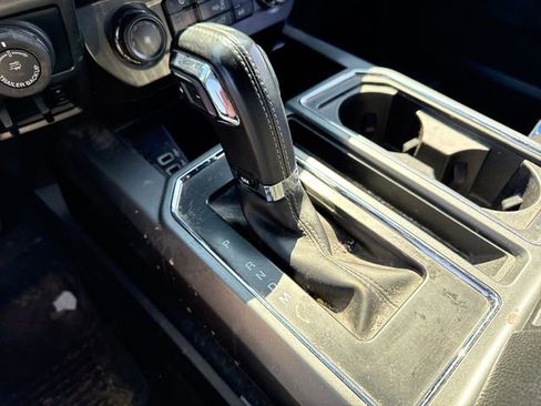 Used 2018 Ford F150 XLT w/ Equipment Group 302A Luxury image 32