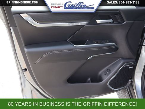 New 2026 GMC Acadia Elevation w/ Black Edition FWD image 13