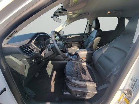 Used 2022 Ford Escape SEL AWD/4WD image 12