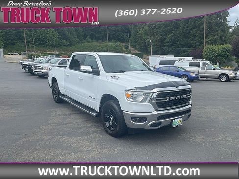 Used 2022 RAM 1500 Big Horn AWD/4WD image 7