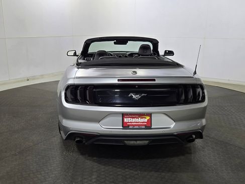 Used 2021 Ford Mustang Premium image 6