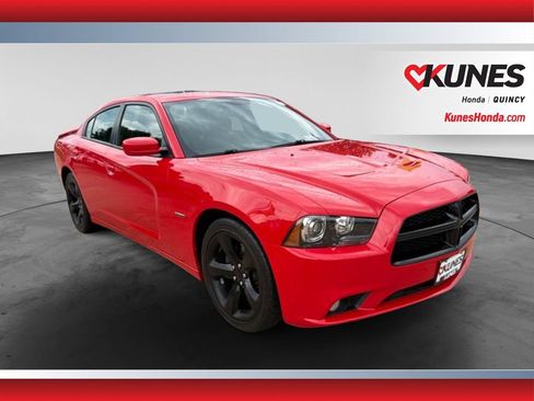Used 2014 Dodge Charger R/T RWD image 1