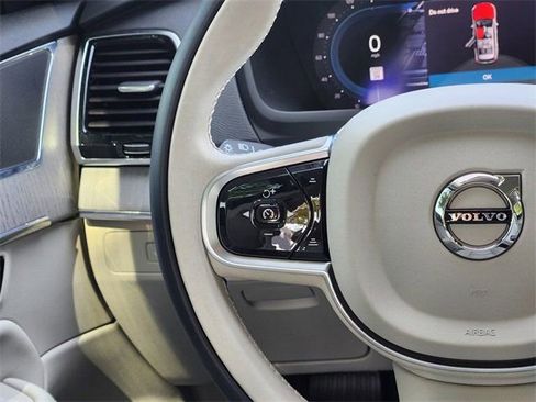 Certified 2025 Volvo XC90 T8 Plus w/ Protection Package Premier image 26