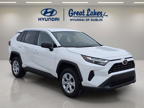 Used 2024 Toyota RAV4 LE image 7