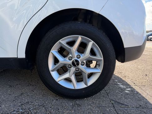 Used 2025 Kia Soul LX w/ LX Technology Package image 28