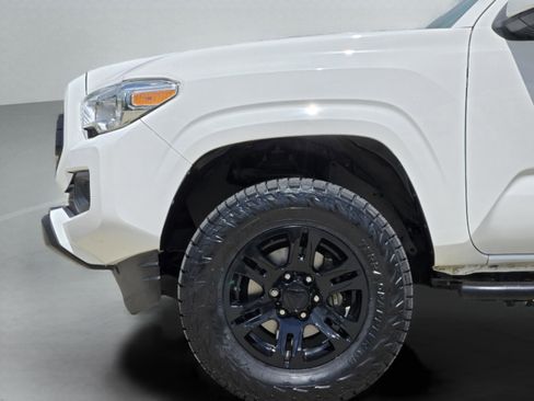Used 2022 Toyota Tacoma SR w/ SR Convenience Package image 36