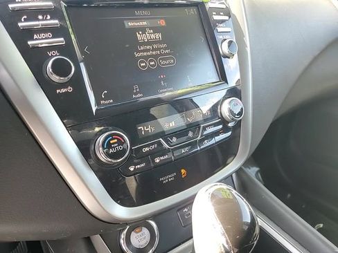 Used 2024 Nissan Murano SV w/ SV Midnight Edition Package image 21