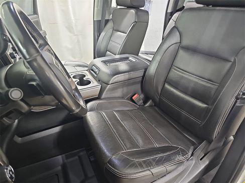 Used 2018 GMC Sierra 2500 Denali image 18