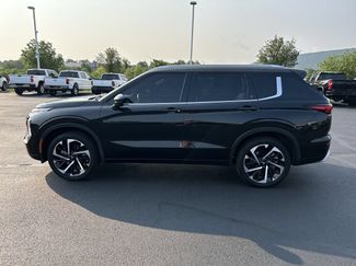 Used 2023 Mitsubishi Outlander SEL AWD/4WD video 4
