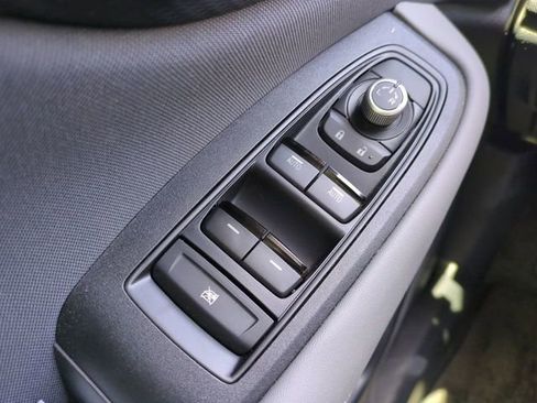 Used 2024 Subaru Outback Premium AWD/4WD image 28