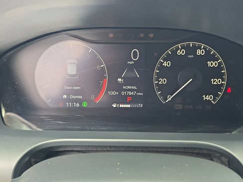 Certified 2025 Honda HR-V EX-L image 28
