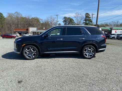 Used 2024 Hyundai Palisade Limited FWD image 6