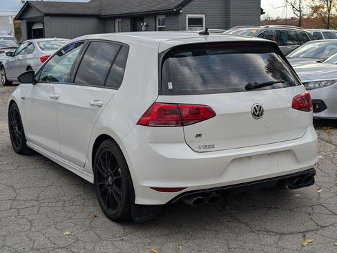 Used 2016 Volkswagen Golf 4-Door image 4
