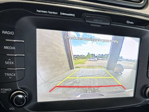 Used 2018 Kia Soul ! w/ Tech Package image 12