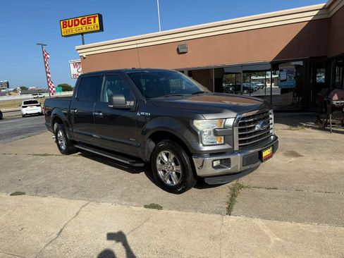 Used 2015 Ford F150 XLT w/ Equipment Group 302A Luxury RWD image 3