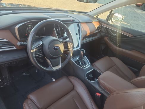 Used 2022 Subaru Outback Touring image 16