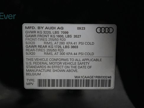 Used 2024 Audi Q8 e-tron Premium Plus w/ Premium Plus Package AWD/4WD image 29