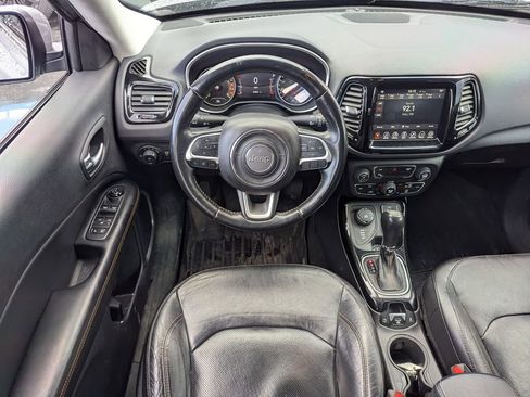Used 2018 Jeep Compass Limited w/ Safe & Security Group AWD/4WD image 28