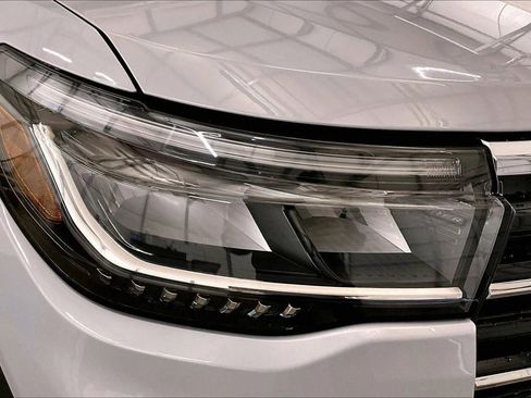 New 2026 Ford Explorer Active w/ Active Comfort Package image 28