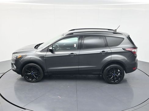 Used 2018 Ford Escape SE w/ SE Sport Appearance Package FWD image 41