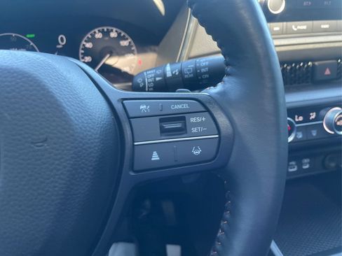 Certified 2025 Honda CR-V Sport image 30