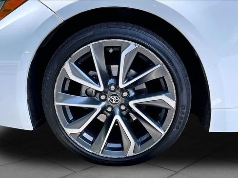 Used 2021 Toyota Corolla SE FWD image 11