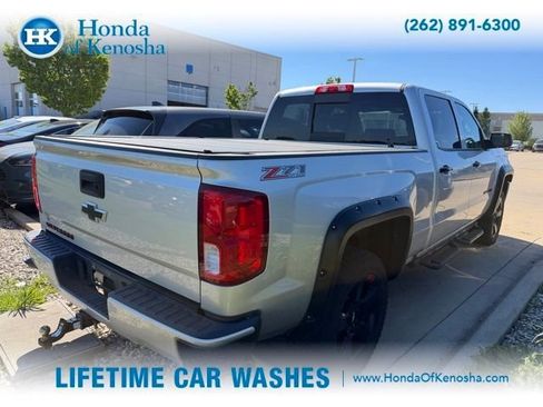 Used 2017 Chevrolet Silverado 1500 LTZ Z71 w/ Redline Edition AWD/4WD image 2