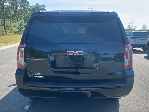 Used 2020 GMC Yukon SLT w/ Open Road Package image 6