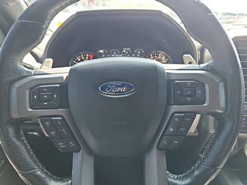 Used 2017 Ford F150 Raptor w/ Equipment Group 802A Luxury AWD/4WD image 16