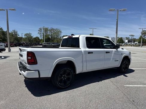 New 2026 RAM 1500 4x4 Crew Cab image 3