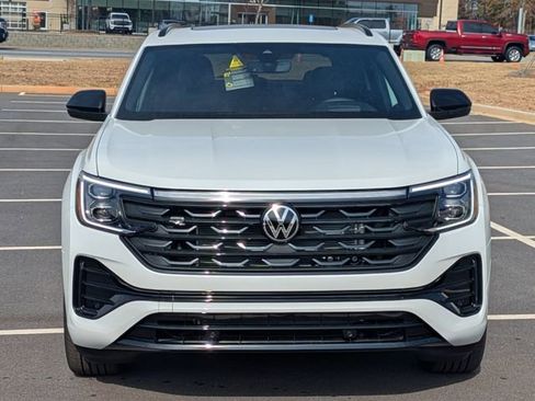 New 2026 Volkswagen Atlas Cross Sport SEL R-Line AWD/4WD image 9