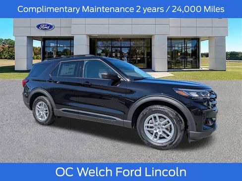 New 2026 Ford Explorer Active RWD image 1