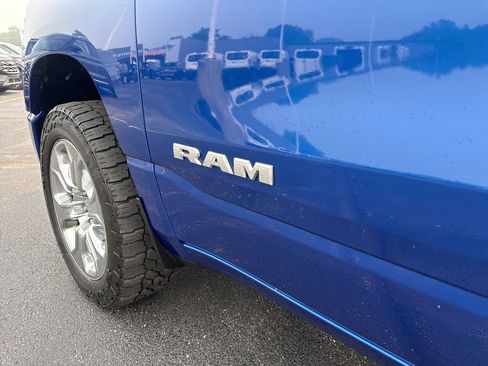 Used 2019 RAM 1500 Big Horn AWD/4WD image 18