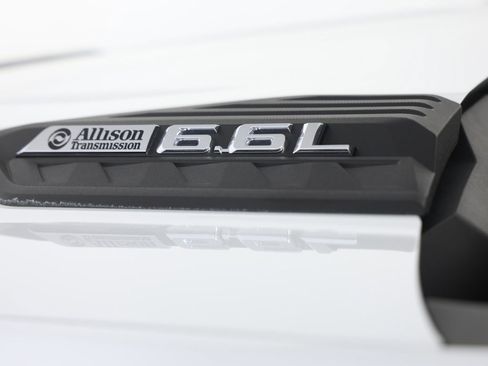 Certified 2024 Chevrolet Silverado 2500 W/T w/ WT Convenience Package image 9