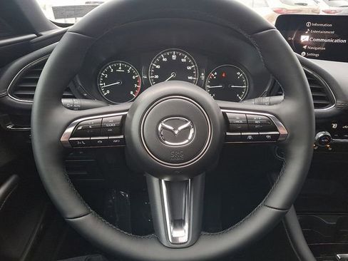 New 2026 MAZDA MAZDA3 Hatchback w/Premium Plus Pkg image 20