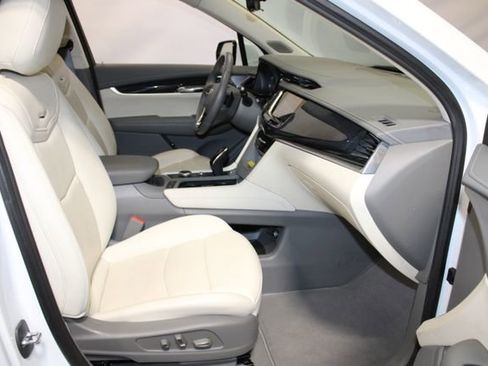 Certified 2024 Cadillac XT6 Premium Luxury w/ Technology Package image 19