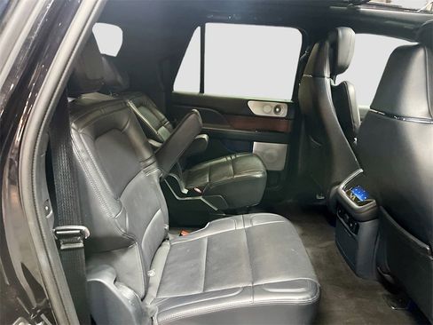 Used 2023 Lincoln Navigator L Reserve image 30