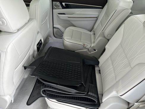 New 2026 Buick Enclave Avenir w/ Super Cruise Package image 31