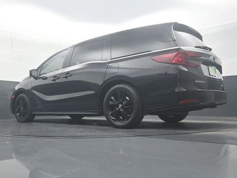 Certified 2023 Honda Odyssey Sport image 31